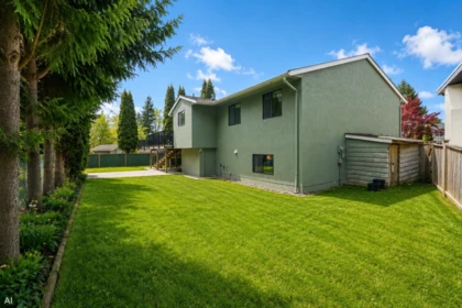 Garden / Landscaping Photo of 11516 Parkwood Place, Delta, BC