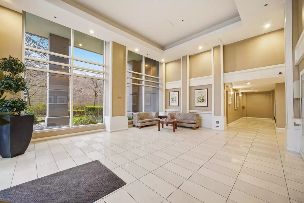 Family Room Photo of 303 6331 Buswell Street, Richmond, BC