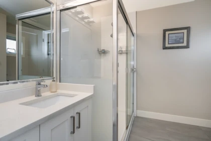 Powder Room Photo of 14 6945 185 Street, Surrey, BC