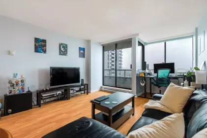 1205 3970 Carrigan Court, Burnaby, BC, Burnaby — Apartment/Condo for sale