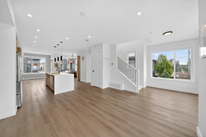 Hallway Photo of 6 20763 76 Avenue, Langley, BC