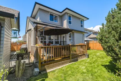 Front Yard Photo of 14 5545 Peach Road, Chilliwack, BC