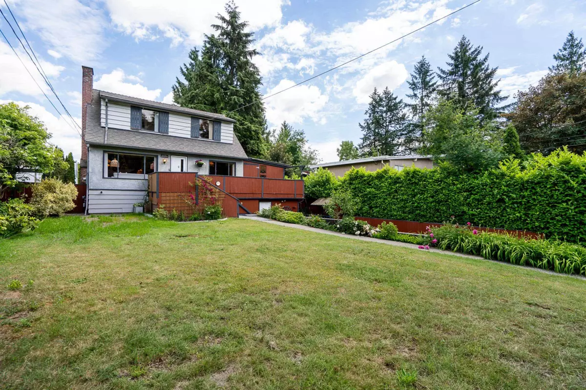 Living Room Photo of 3554 Hastings Street, Port Coquitlam, BC