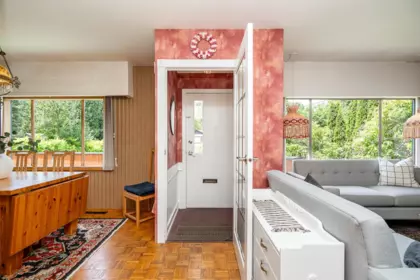 Kitchen Island Photo of 3554 Hastings Street, Port Coquitlam, BC