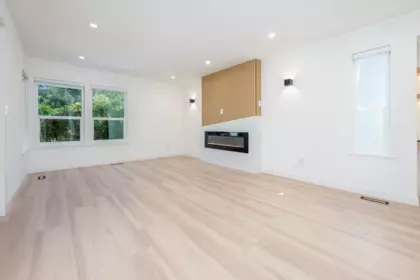 15092 19a Avenue, Surrey, BC, Surrey — Single Family Residence for sale