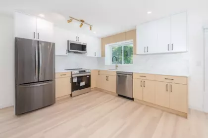 15092 19a Avenue, Surrey, BC, Surrey — Single Family Residence for sale