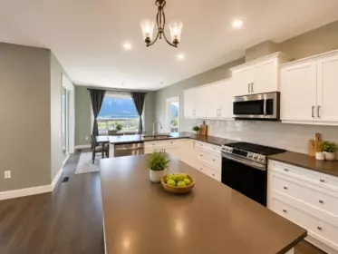 1945 Peregrine Place, Agassiz, BC, Agassiz — Single Family Residence for sale