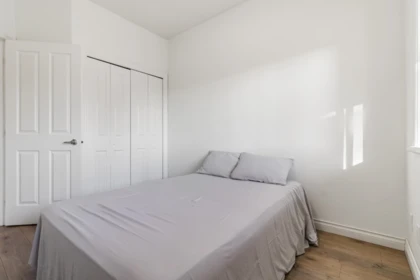 Bedroom 3 Photo of 308 34101 Old Yale Road, Abbotsford, BC