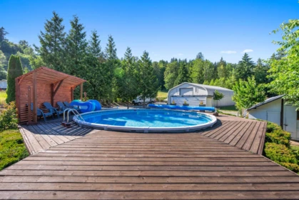 Front Yard Photo of 28675 98 Avenue, Maple Ridge, BC
