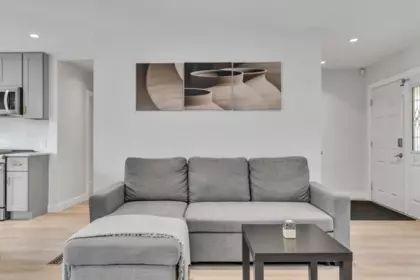 Bedroom 3 Photo of 409 W 27th Street, North Vancouver, BC