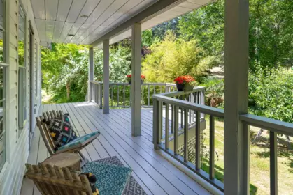 504 Bayview Drive, Mayne Island, BC, Mayne Island — Single Family Residence for sale