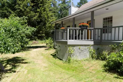 Office / Den Photo of 504 Bayview Drive, Mayne Island, BC