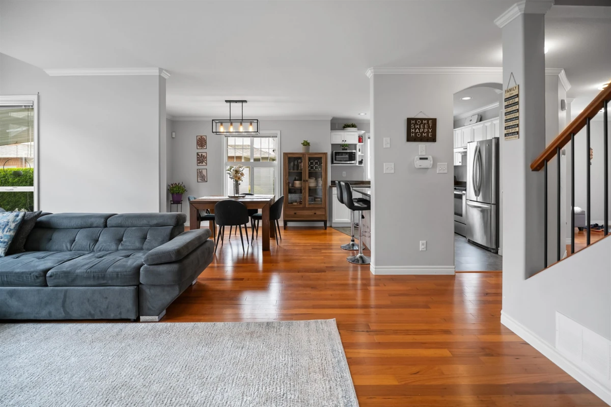 Dining Area Photo of 10 7475 Garnet Drive, Chilliwack, BC