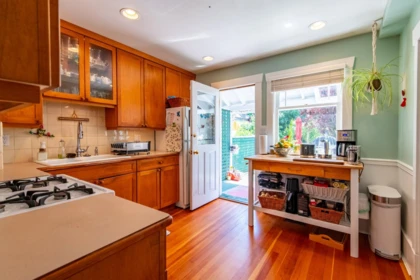 Primary Bedroom Photo of 3346 W 11th Avenue, Vancouver, BC