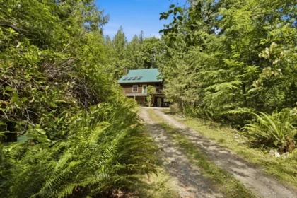 Backyard Photo of 5280 Bear Bay Road, Garden Bay, BC