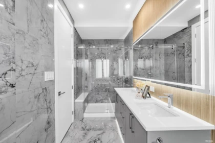Entry Foyer Photo of 8751 No. 2 Road, Richmond, BC