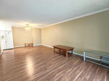 101 6420 Buswell Street, Richmond, BC, Richmond — Apartment/Condo for sale