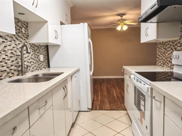 Kitchen Photo of 101 6420 Buswell Street, Richmond, BC