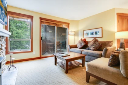 303G2 4653 Blackcomb Way, Whistler, BC, Whistler — Apartment/Condo for sale