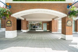 213 220 Newport Drive, Port Moody, BC