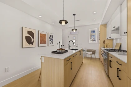 Breakfast Nook Photo of 4 2808 St. George Street, Port Moody, BC
