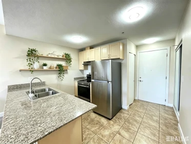 903 6133 Buswell Street, Richmond, BC, Richmond — Apartment/Condo for sale