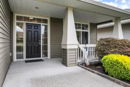Breakfast Nook Photo of 46570 Hearthstone Avenue, Chilliwack, BC