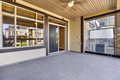 Hot Tub / Spa Photo of 314 2860 Trethewey Street, Abbotsford, BC