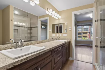 Mudroom Photo of 314 2860 Trethewey Street, Abbotsford, BC