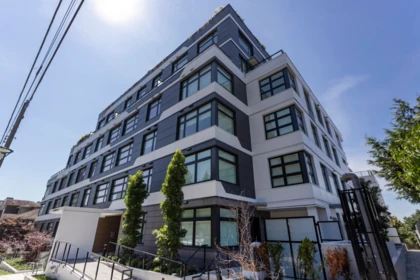 405 3264 Vanness Avenue, Vancouver, BC, Vancouver — Apartment/Condo for sale