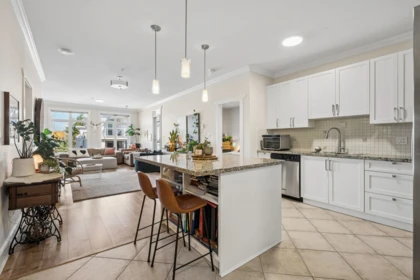 305 4111 Bayview Street, Richmond, BC, Richmond — Apartment/Condo for sale