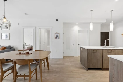 Kitchen Photo of 211 625 E 3rd Street, North Vancouver, BC