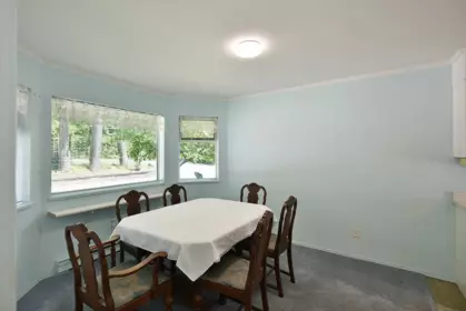Breakfast Nook Photo of 4 783 Reed Road, Gibsons, BC