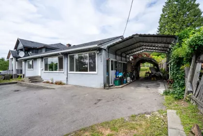 711 Alderson Avenue, Coquitlam, BC, Coquitlam — Single Family Residence for sale