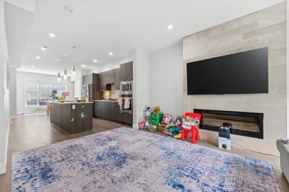 Kitchen Photo of 33 16337 23a Avenue, Surrey, BC
