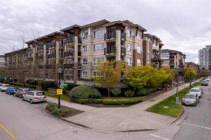 102 6800 Eckersley Road, Richmond, BC, Richmond — Apartment/Condo for sale