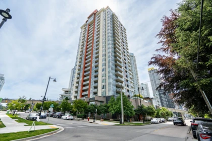 601 691 North Road, Coquitlam, BC, Coquitlam — Apartment/Condo for sale