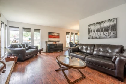 Hallway Photo of 6811 Baker Road, Delta, BC