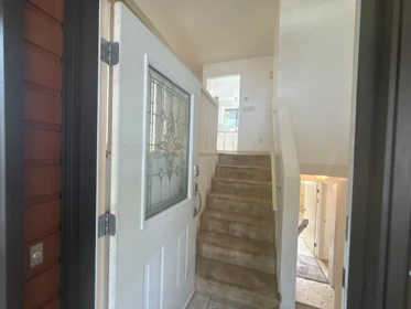 Primary Bathroom Photo of 35368 Wells Gray Avenue, Abbotsford, BC
