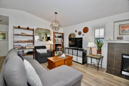 Primary Bedroom Photo of 6315 Tower Road, Sechelt, BC