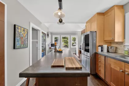 Breakfast Nook Photo of 4327 W 12th Avenue, Vancouver, BC