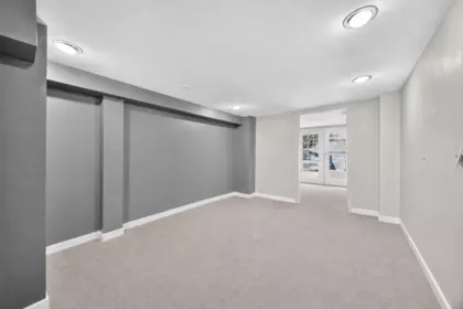Powder Room Photo of 4327 W 12th Avenue, Vancouver, BC