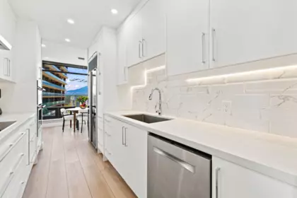 15C 1500 Alberni Street, Vancouver, BC, Vancouver — Apartment/Condo for sale