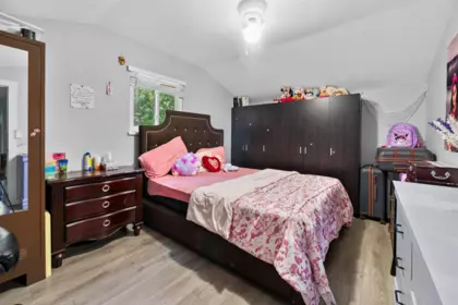 Office / Den Photo of 13355 65a Avenue, Surrey, BC