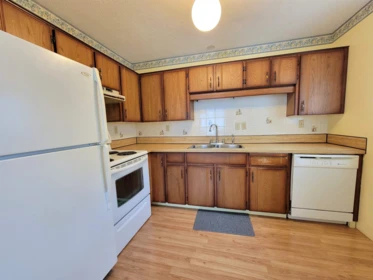 Breakfast Nook Photo of 14741 101a Avenue, Surrey, BC