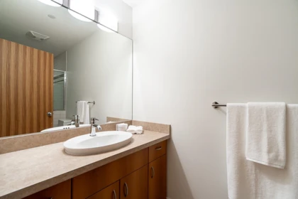 Hot Tub / Spa Photo of 1 1425 W 11th Avenue, Vancouver, BC