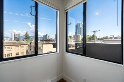 Loft / Bonus Room Photo of 1 1425 W 11th Avenue, Vancouver, BC