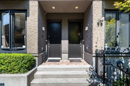Street View Photo of 1 1425 W 11th Avenue, Vancouver, BC