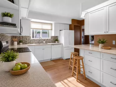 Kitchen Island Photo of 45 1640 162 Street, Surrey, BC