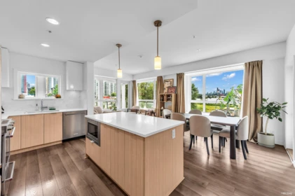 412 2188 Madison Avenue, Burnaby, BC, Burnaby — Apartment/Condo for sale